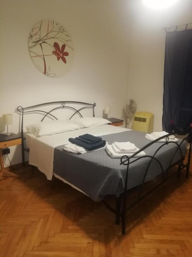 都灵A Casa Di Isotta公寓 外观 照片